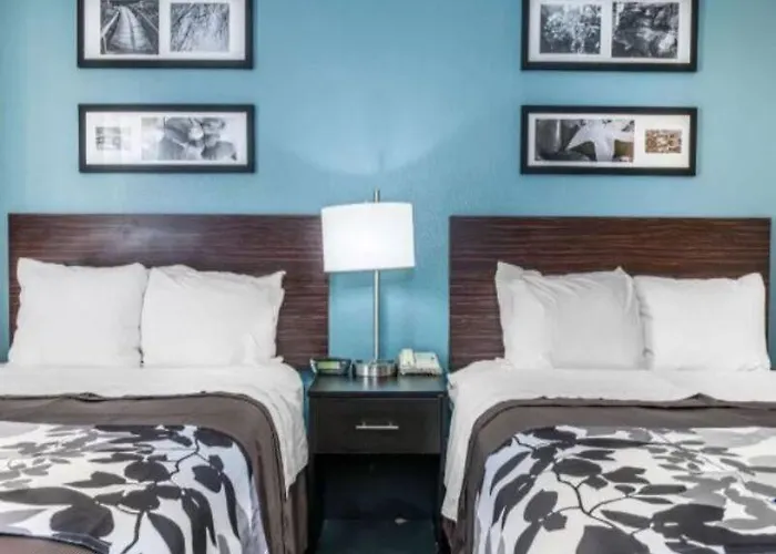 Hotel Sleep West 4*