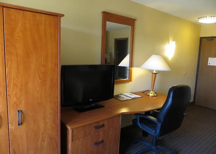 Sleep West Hotel 4*